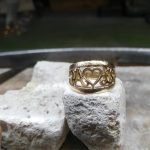 Fascione in oro con Iniziali